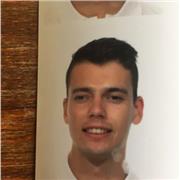 studente iscritto alla laurea magistrale in Scienze Storiche impartisce lezioni delle materie sopracitate